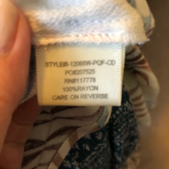 Love Stitch Zandria style front tie top size small - Picture 6 of 8